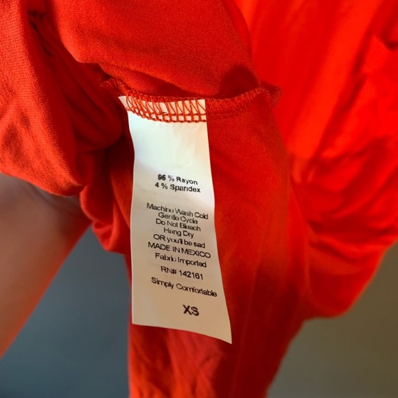 LulaRoe Carly Dress TShirt Swing High Low Red Pink - Picture 5 of 5